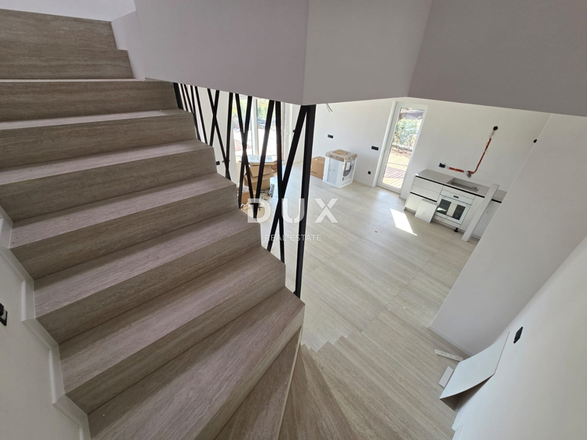 ZADAR, NIN - Appartamento unico con piscina privata! A2