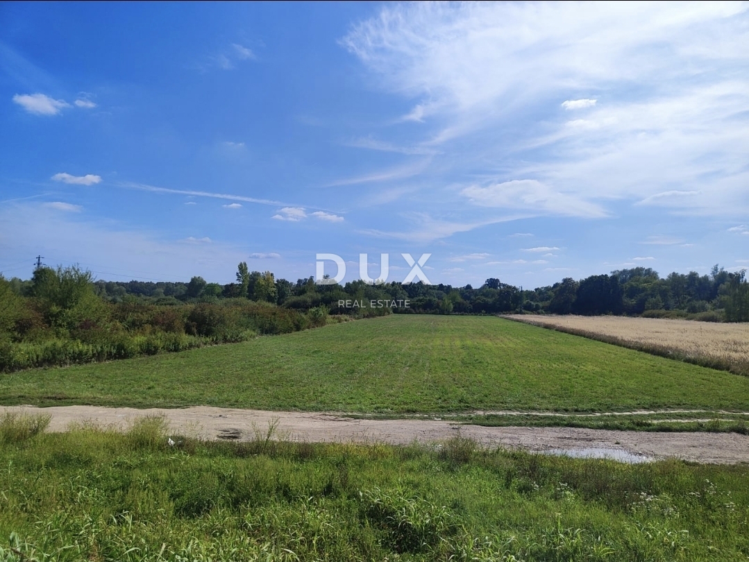 ZAGABRIA, SESVETSKI KRALJEVEC - Terreno agricolo nella zona economica