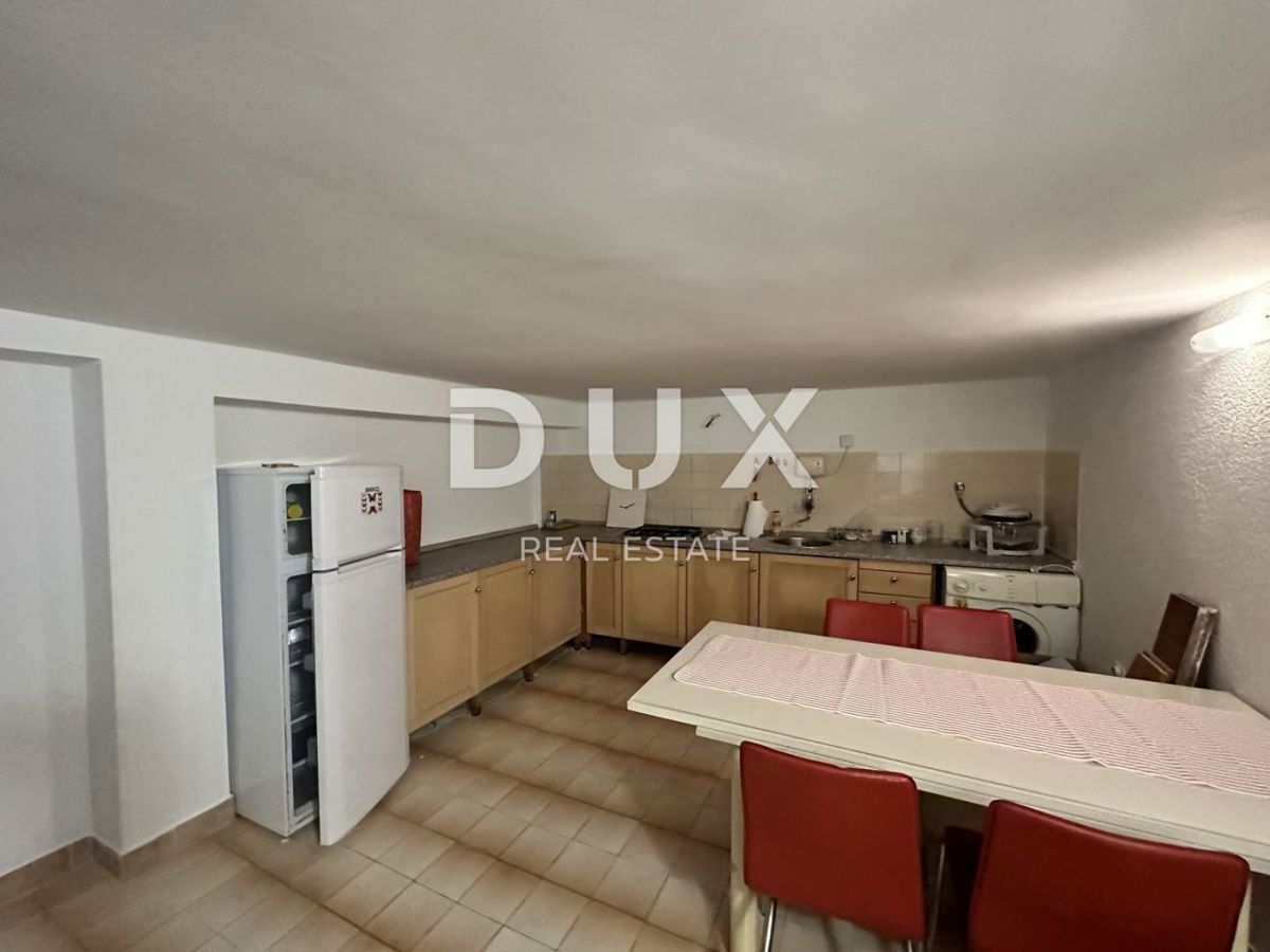 CRIKVENICA, SELCE - Casa nel centro di Selce, con vista mare