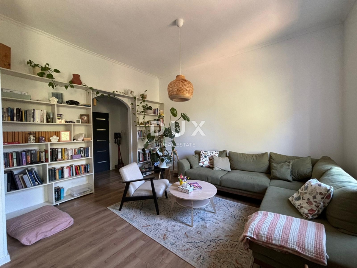 ISTRIA, POLA - Bellissimo appartamento austro-ungarico ristrutturato e pieno di luce! 