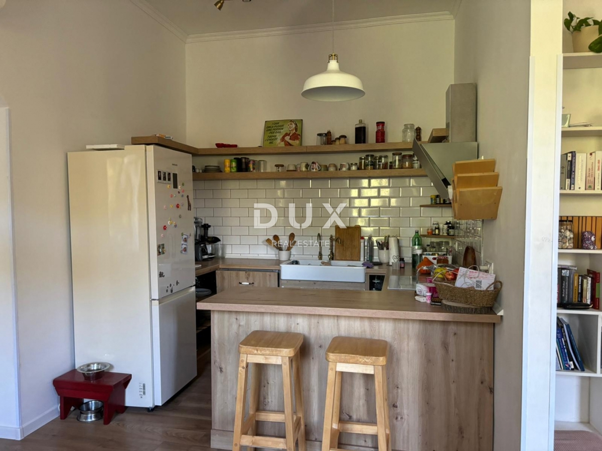 ISTRIA, POLA - Bellissimo appartamento austro-ungarico ristrutturato e pieno di luce! 