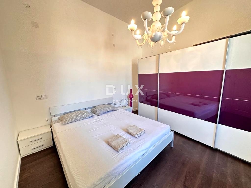 ISTRIA, POLA - Lussuoso appartamento con 5 camere da letto e 2 bagni - ZONA PEDONALE!!