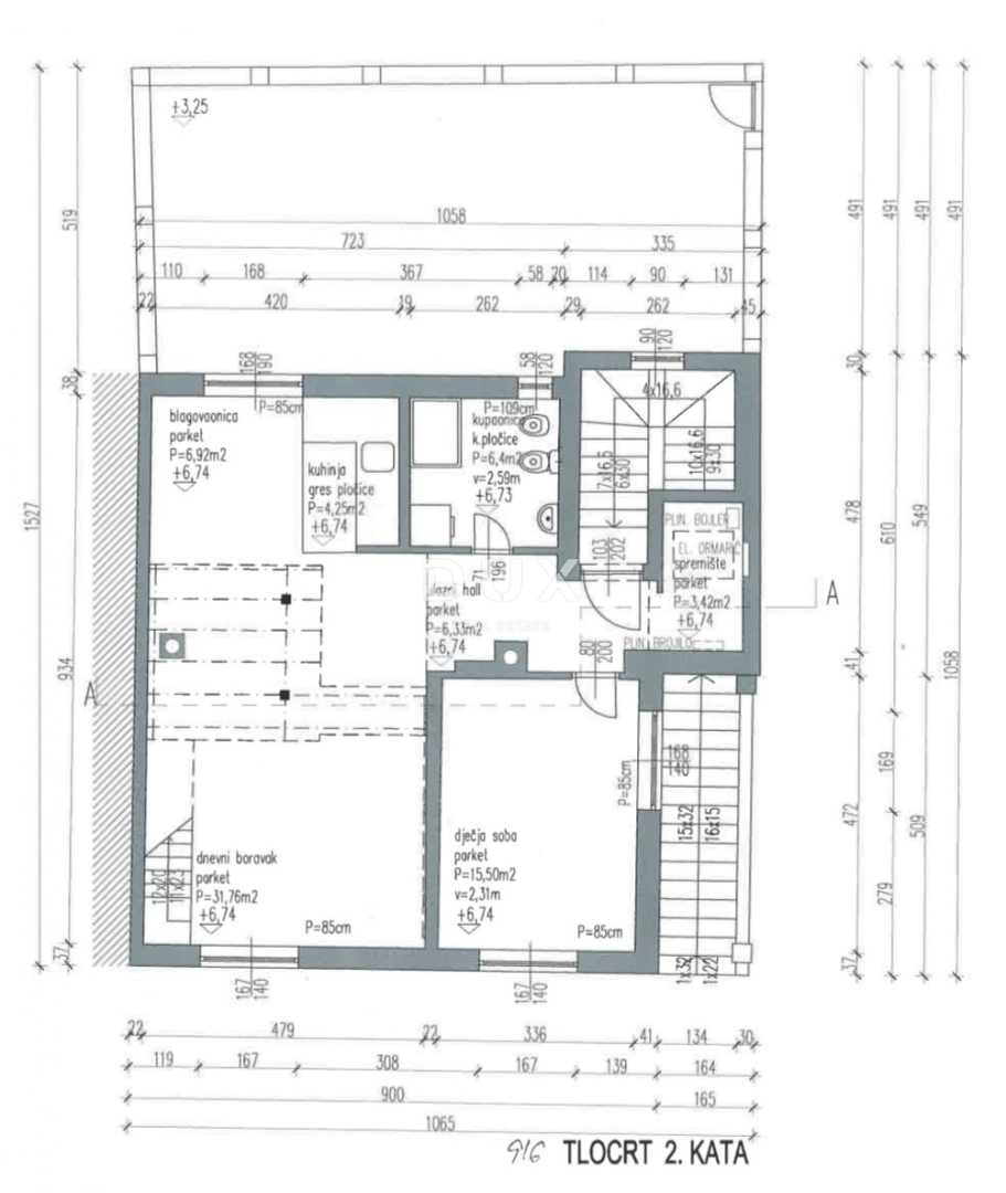 ZAGABRIA, MAKSIMIR - Spaziosa casa in un'ottima posizione vicino al centro e al parco Maksimir!