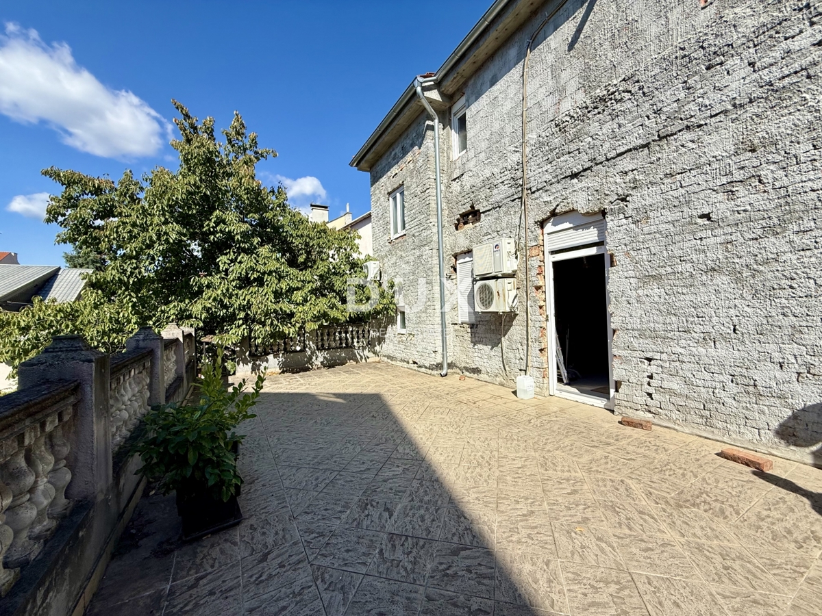 ZAGABRIA, MAKSIMIR - Spaziosa casa in un'ottima posizione vicino al centro e al parco Maksimir!