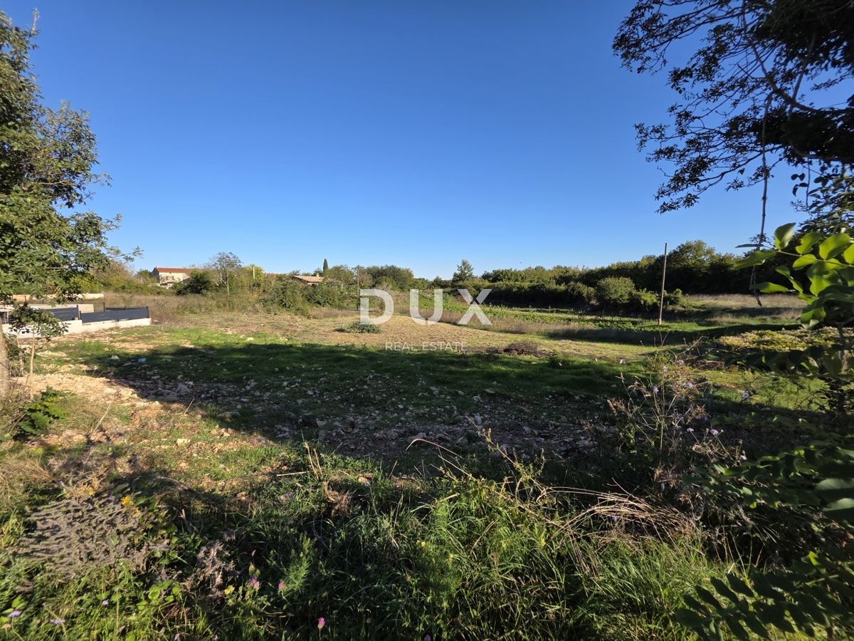 Terreno Svetvinčenat, 644m2