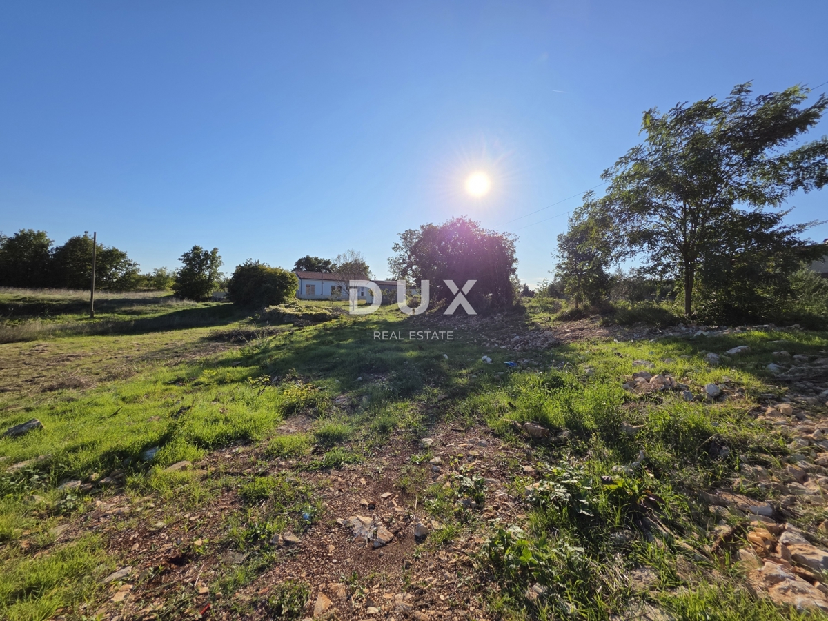 Terreno Svetvinčenat, 644m2