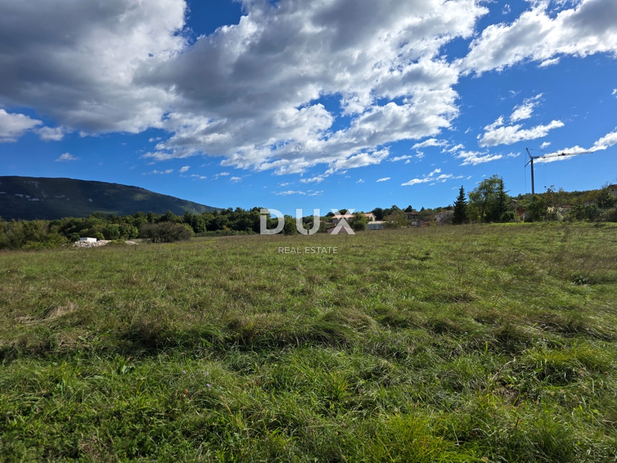 ISTRIA, ALBONA - Terreno edificabile urbanizzato