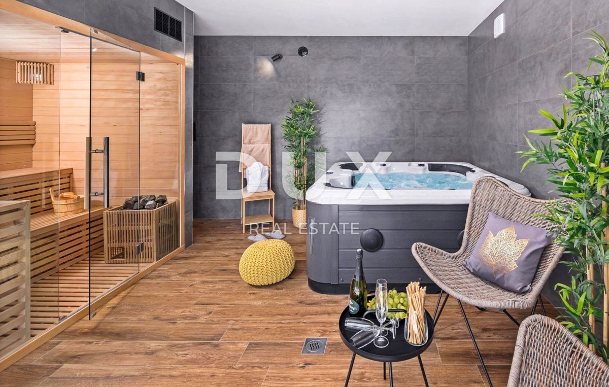 ISTRIA, ROVIGNO - Villa di architettura moderna