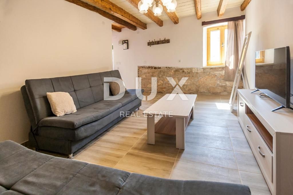 ISTRIA, MARČANA - Casa ristrutturata nel centro del paese