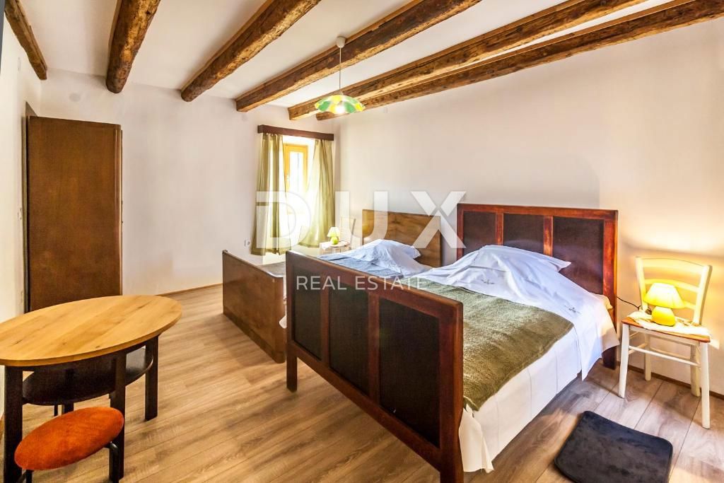 ISTRIA, MARČANA - Casa ristrutturata nel centro del paese