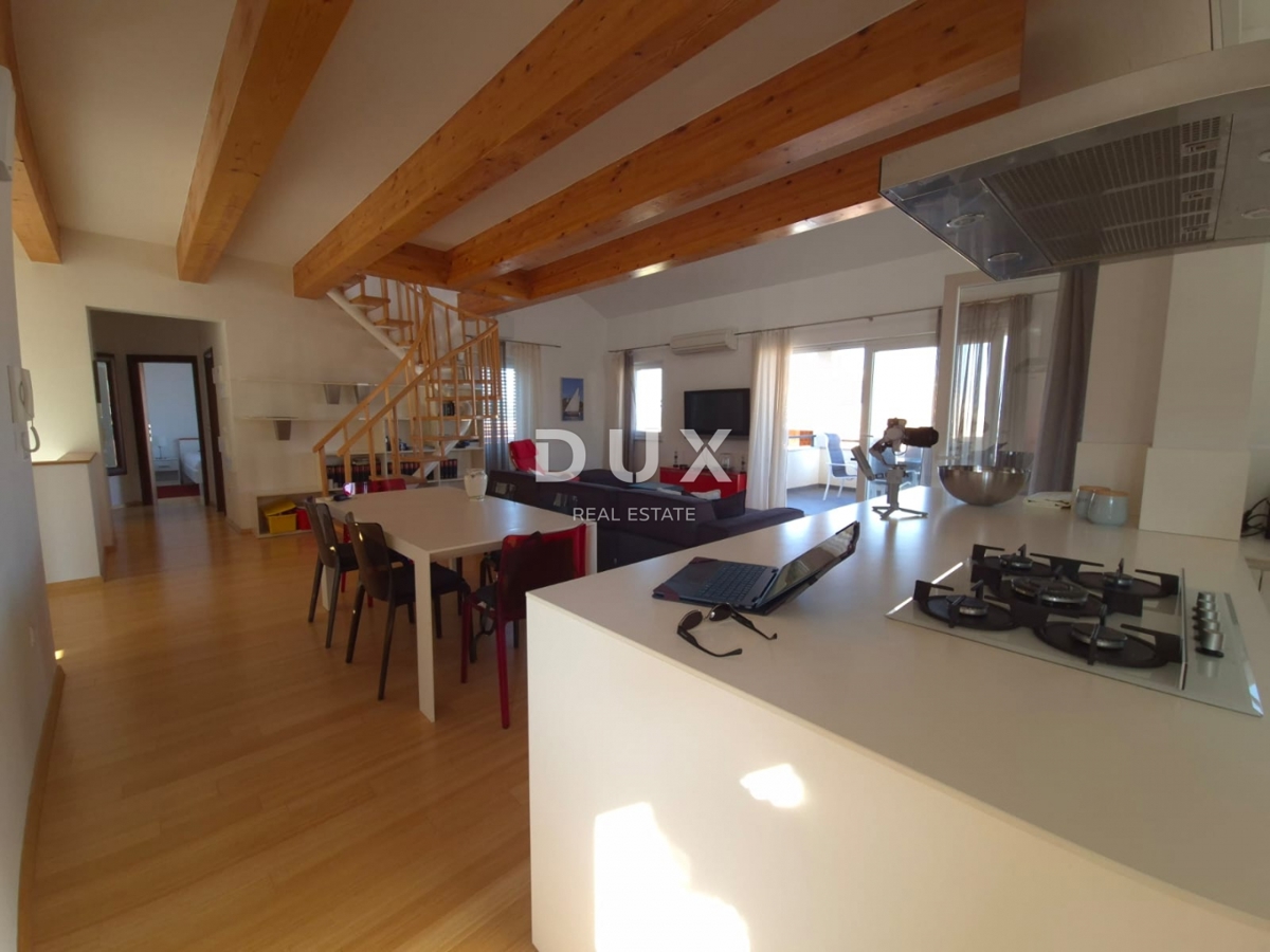 ISOLA ISOLA MURTER, MURTER - OCCASIONE! Esclusivo attico con quattro camere da letto