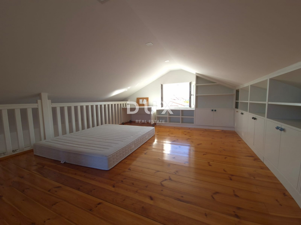 ISOLA ISOLA MURTER, MURTER - OCCASIONE! Esclusivo attico con quattro camere da letto