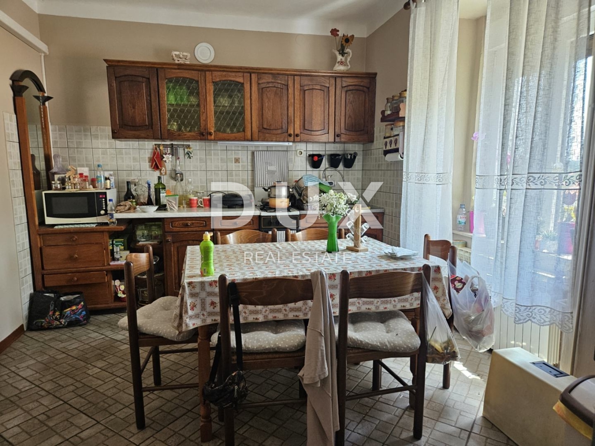 BAKAR, HRELJIN - casa costiera indipendente, giardino