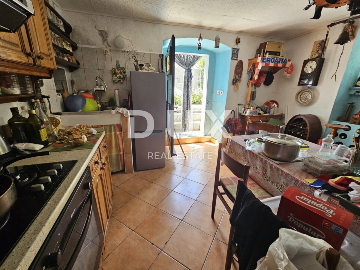 BAKAR, HRELJIN - casa costiera indipendente, giardino