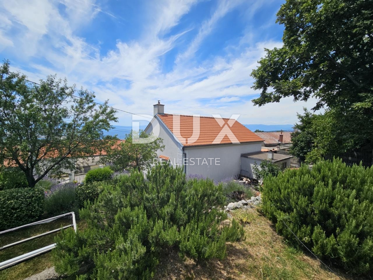 BAKAR, HRELJIN - casa costiera indipendente, giardino