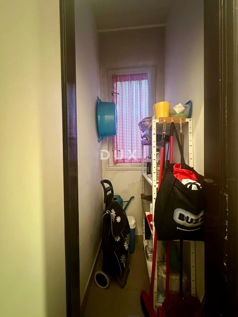 RIJEKA, POTOK - Un appartamento signorile con potenziale in una zona tranquilla vicino al centro con uno sconto esclusivo sulla progettazione degli interni