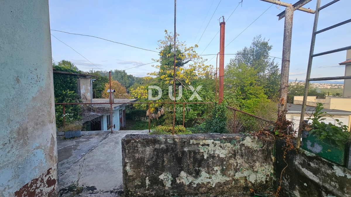 OPATIJA, MIHOTIĆI - Casa antica con progetto, permesso di costruire e vista