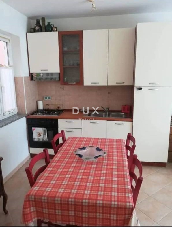ISTRIA, ROVIGNO - Appartamento al piano rialzato