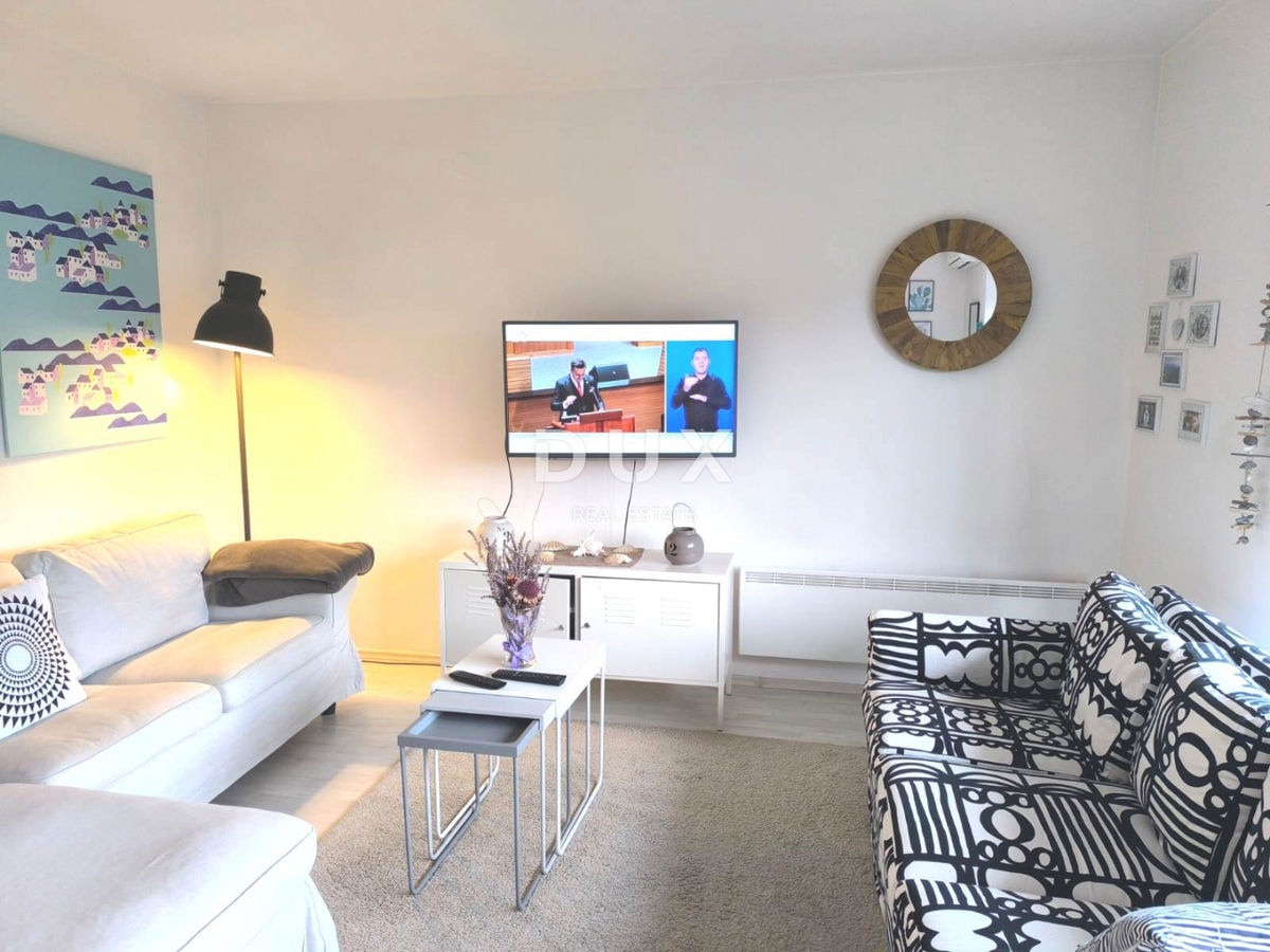 ISTRIA, POLA - Appartamento con 3 camere da letto + soggiorno, 2 bagni e garage