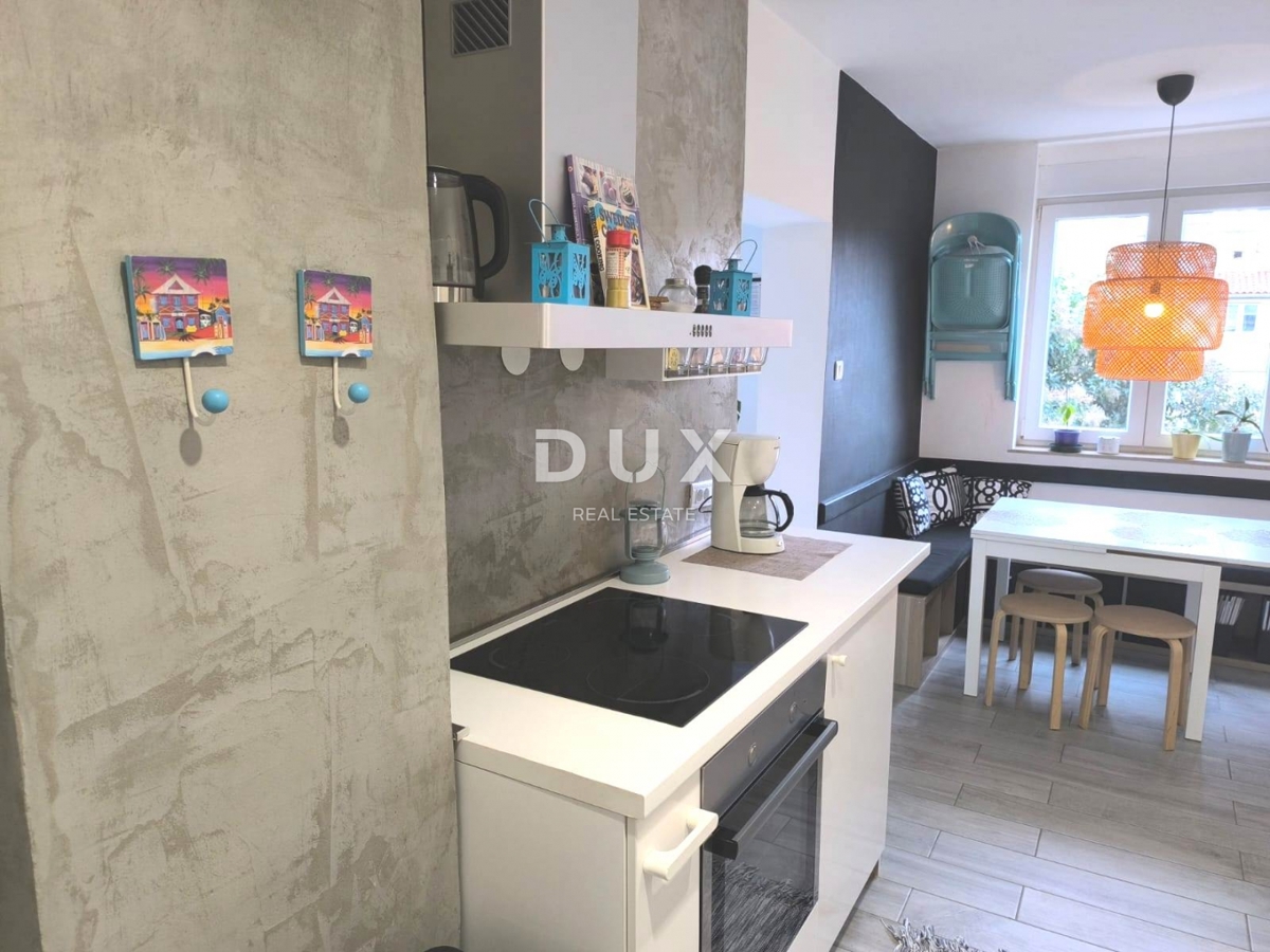 ISTRIA, POLA - Appartamento con 3 camere da letto + soggiorno, 2 bagni e garage