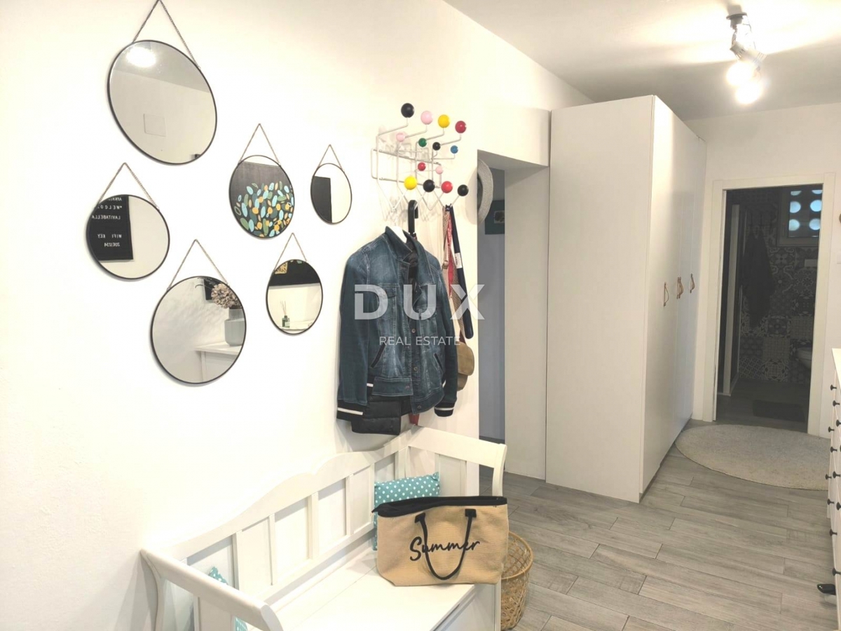 ISTRIA, POLA - Appartamento con 3 camere da letto + soggiorno, 2 bagni e garage