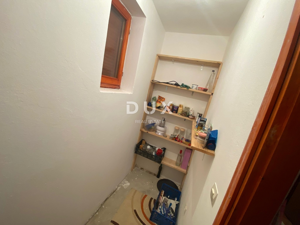 KORENICA, VISUĆ - OCCASIONE! Grande proprietà con edificabilità legale