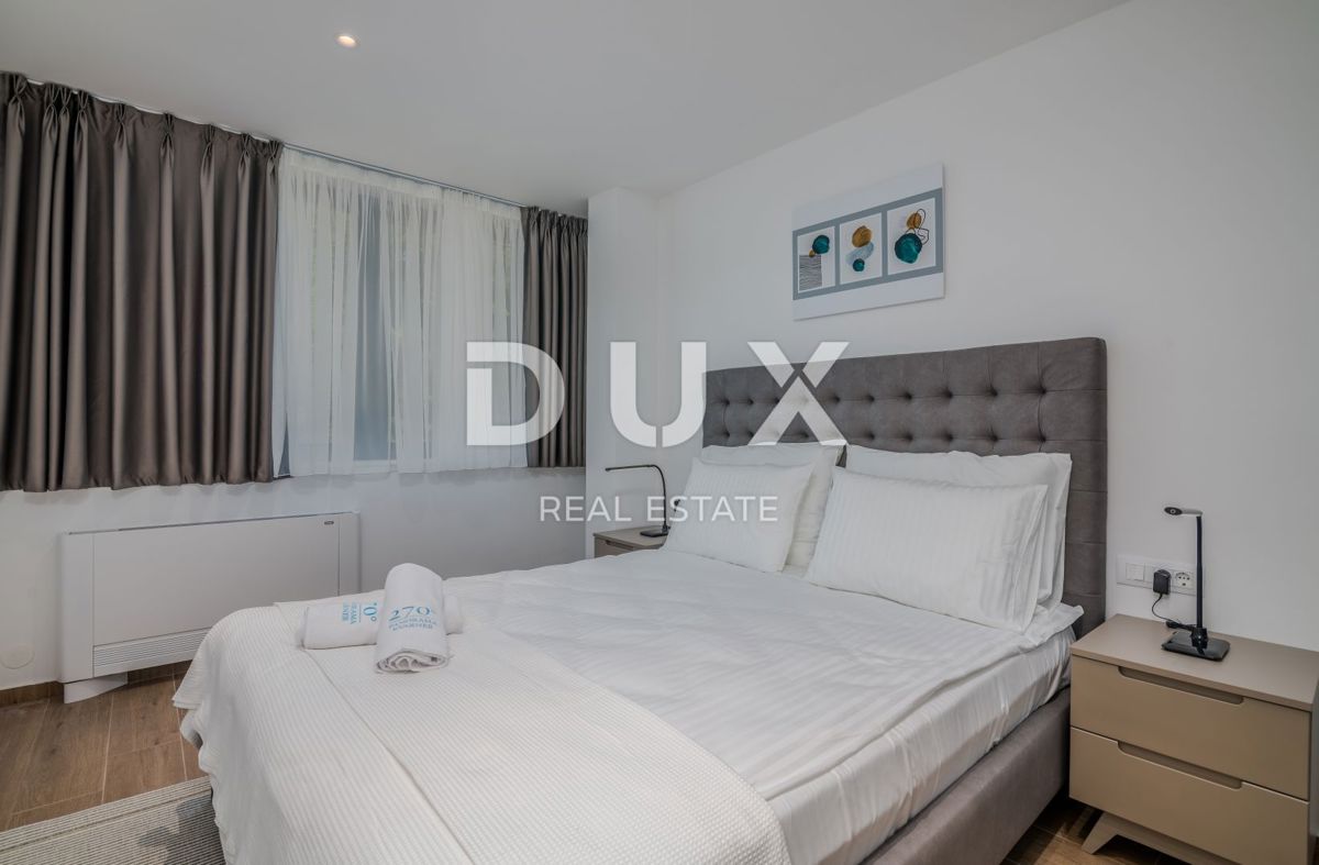 ABBAZIA – Moderna villa di lusso con due unità abitative e vista panoramica sul mare