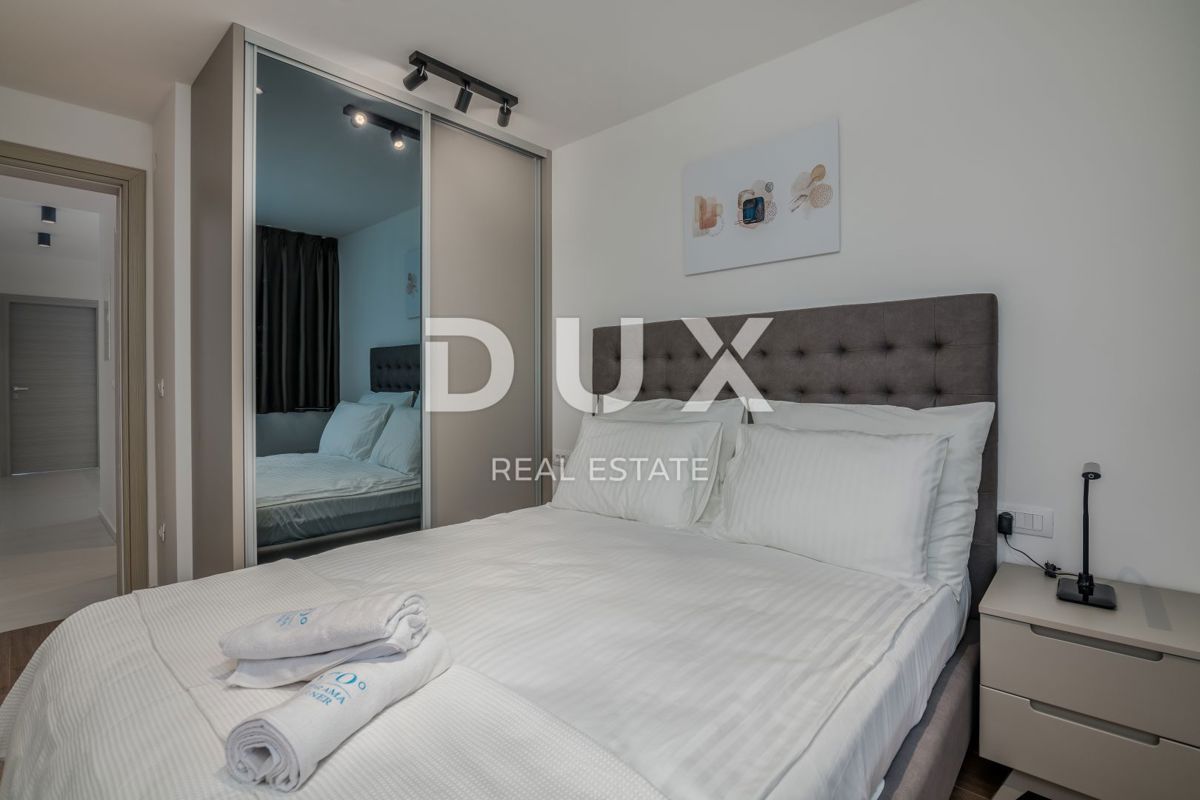 ABBAZIA – Moderna villa di lusso con due unità abitative e vista panoramica sul mare