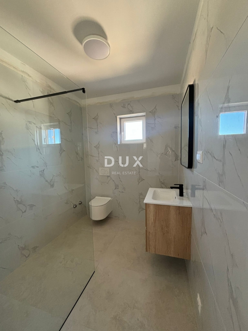 ISTRIA, ŽMINJ - Nuova casa mediterranea con vista sui vigneti in un complesso privato!