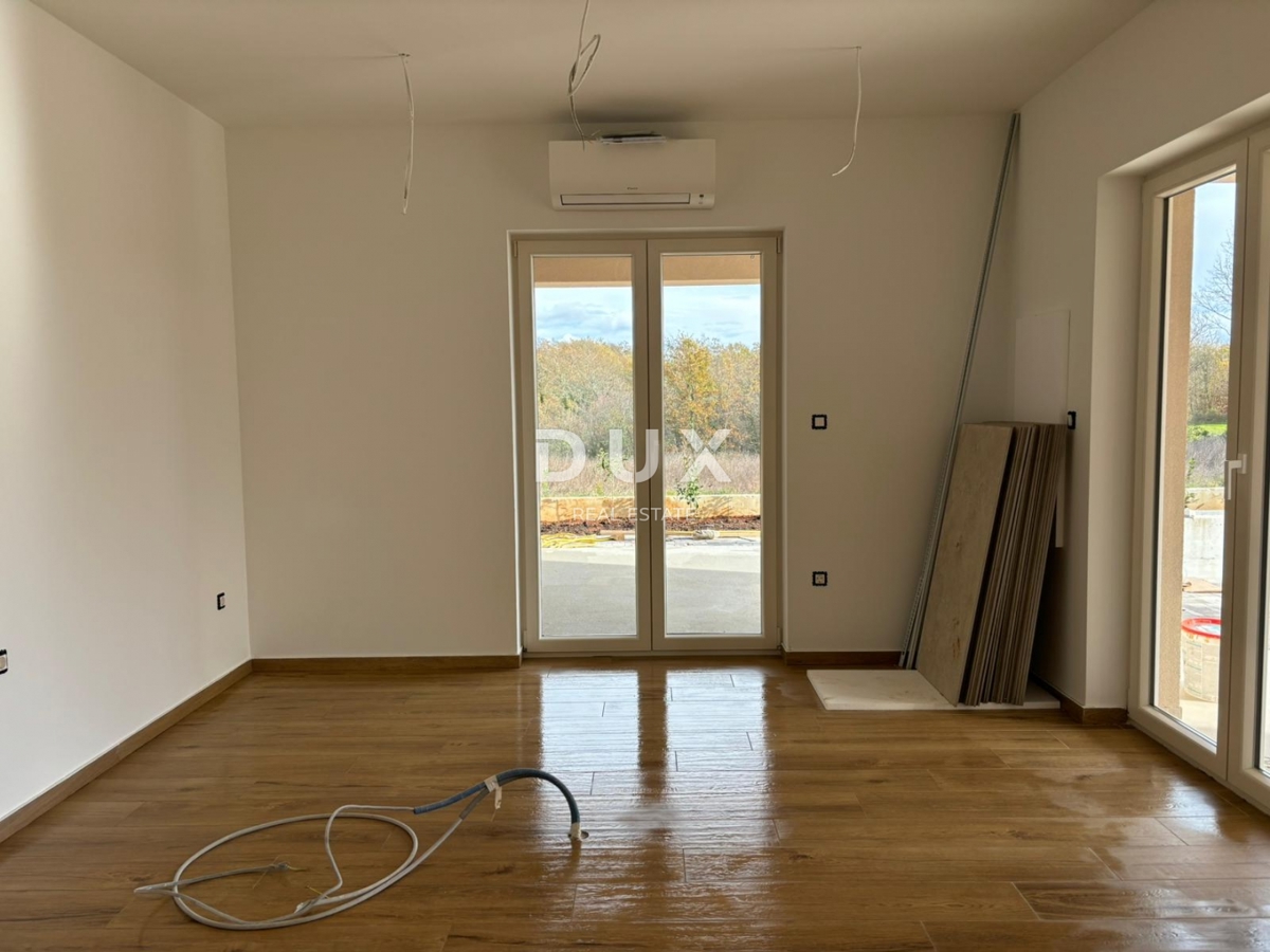 ISTRIA, ŽMINJ - Nuova casa mediterranea con vista sui vigneti in un complesso privato!