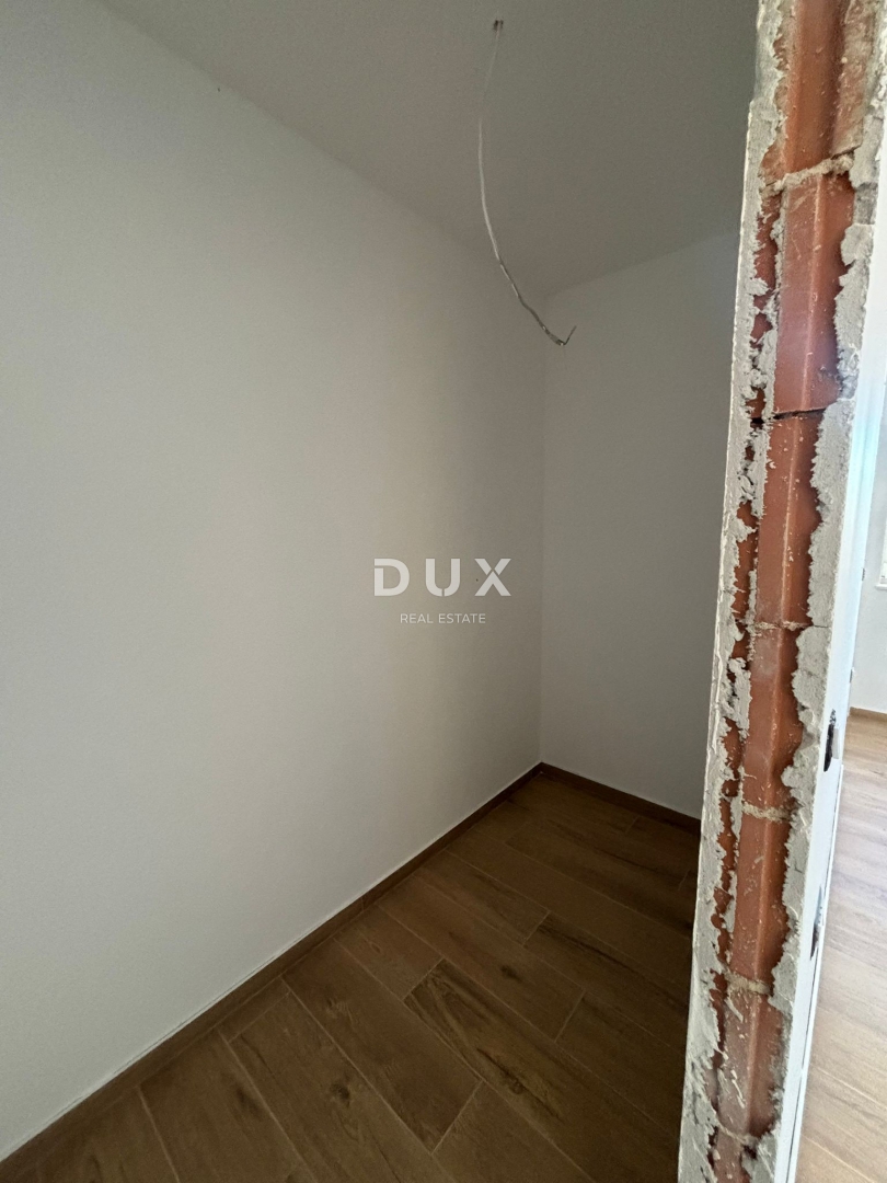 ISTRIA, ŽMINJ - Nuova casa mediterranea con vista sui vigneti in un complesso privato!