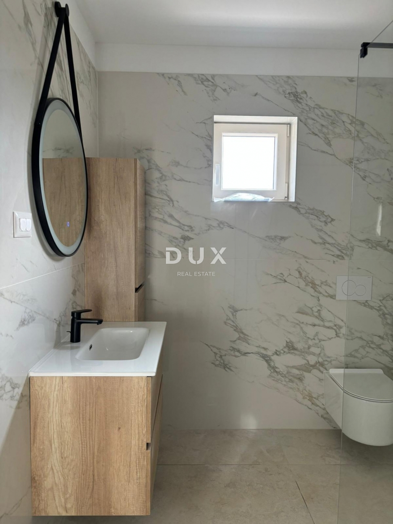 ISTRIA, ŽMINJ - Nuova casa mediterranea con vista sui vigneti in un complesso privato!