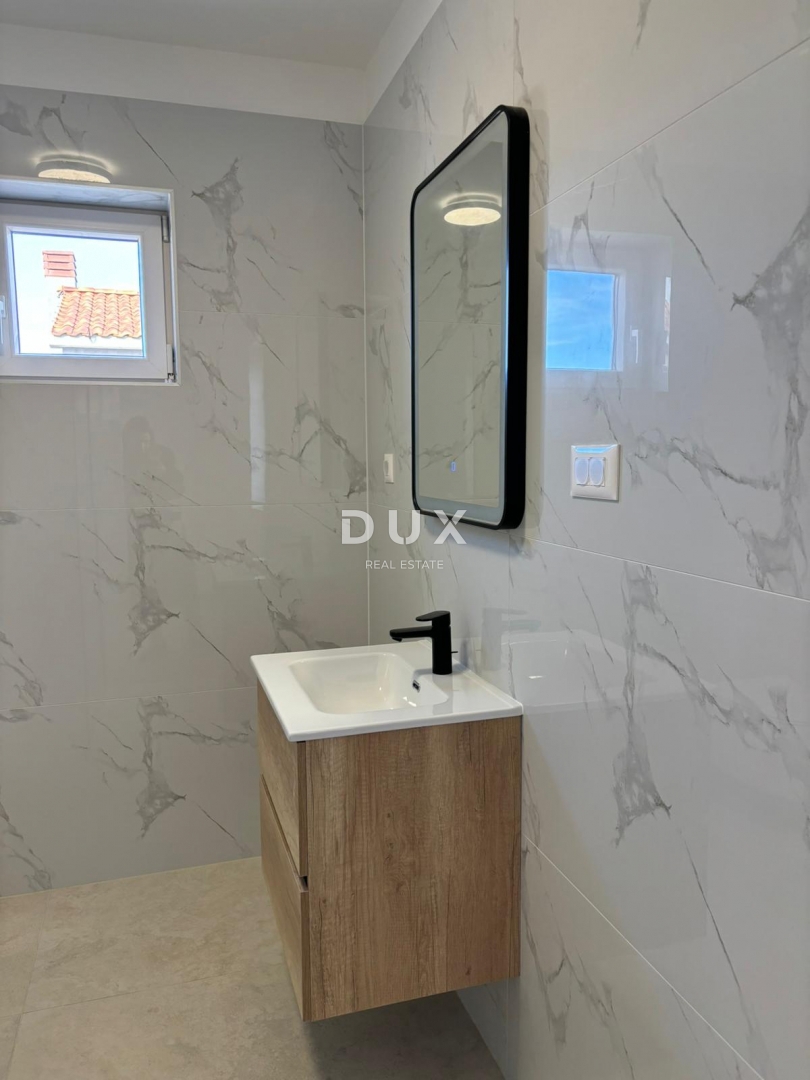 ISTRIA, ŽMINJ - Nuova casa mediterranea con vista sui vigneti in un complesso privato!