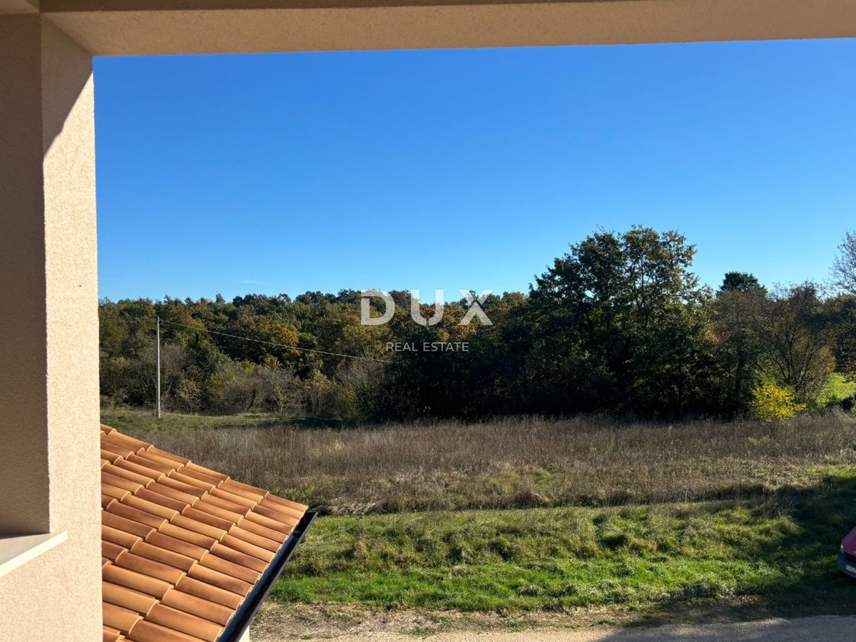 ISTRIA, ŽMINJ - Nuova casa mediterranea con vista sui vigneti in un complesso privato!