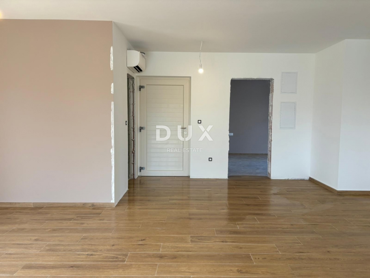 ISTRIA, ŽMINJ - Nuova casa mediterranea con vista sui vigneti in un complesso privato!