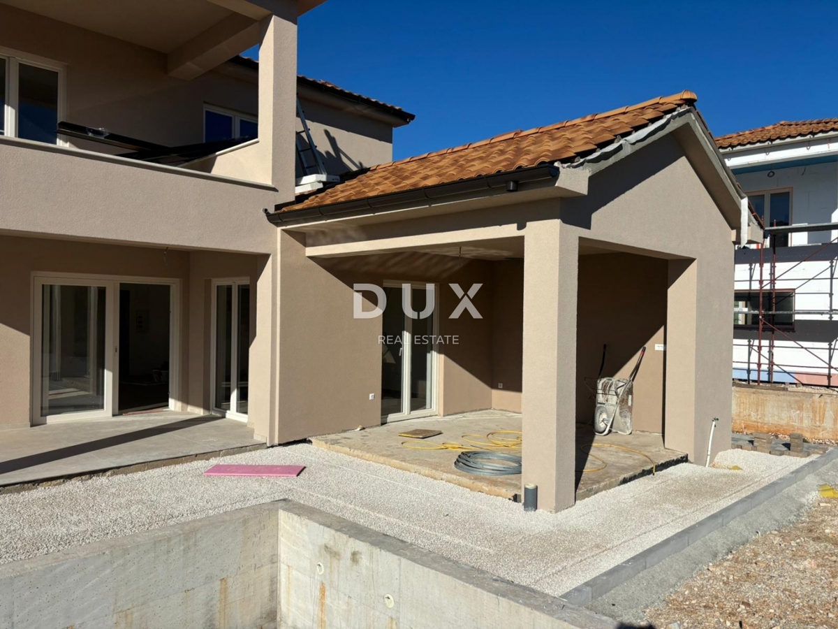 ISTRIA, ŽMINJ - Nuova casa mediterranea con vista sui vigneti in un complesso privato!