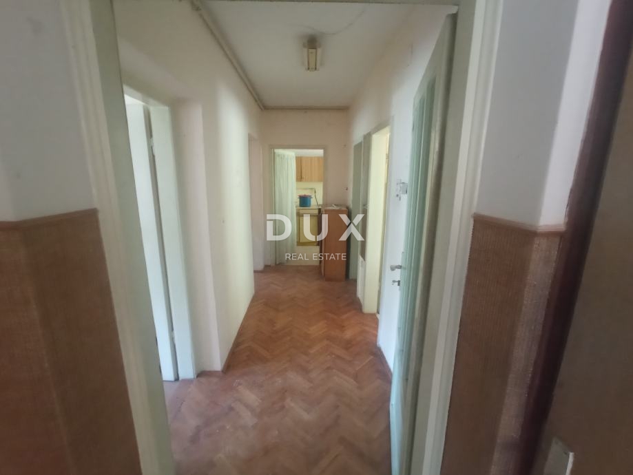 ZAGABRIA, VRAPČE - Confortevole casa familiare con possibilità di arredo moderno