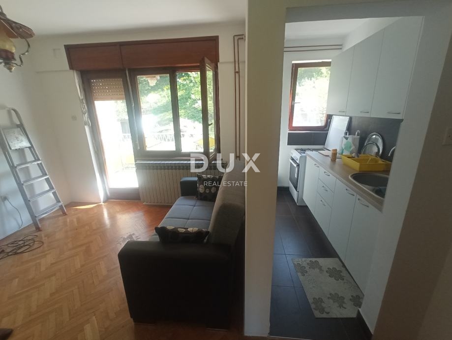 ZAGABRIA, VRAPČE - Confortevole casa familiare con possibilità di arredo moderno