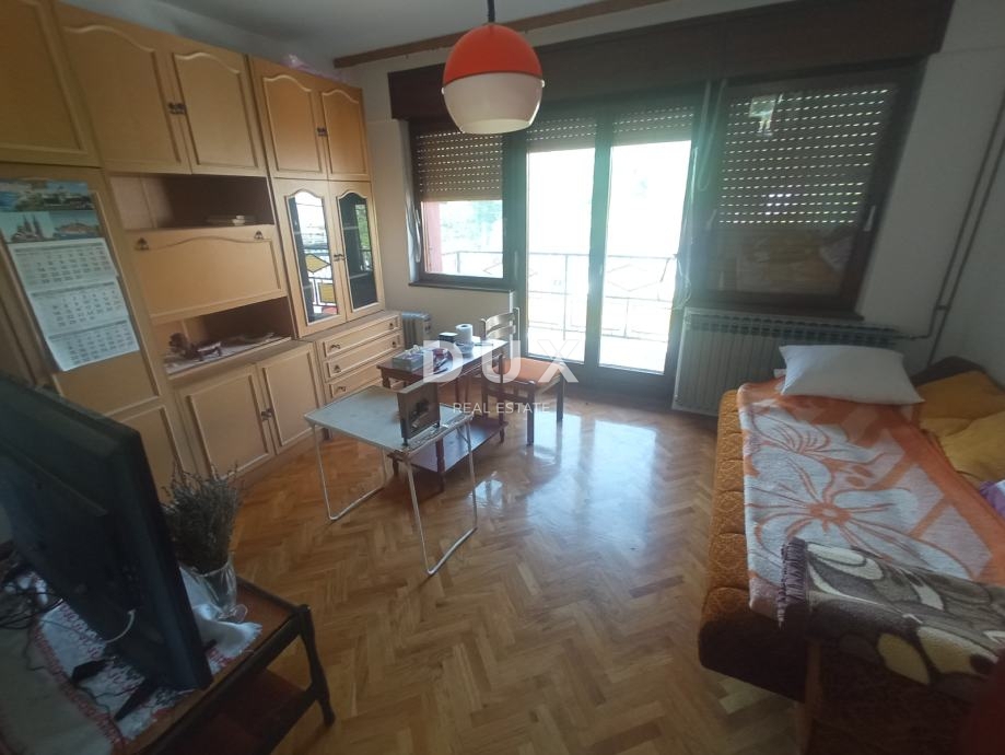 ZAGABRIA, VRAPČE - Confortevole casa familiare con possibilità di arredo moderno