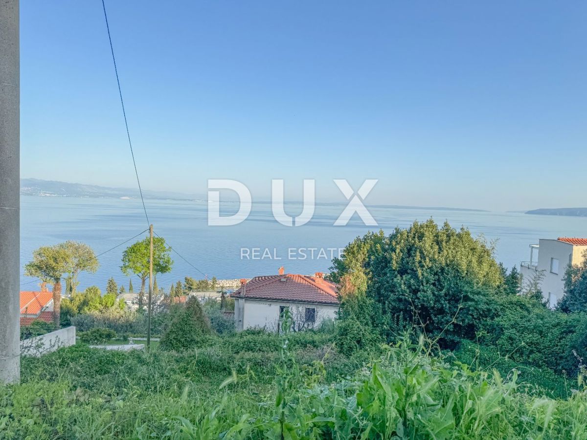 OPATIJA, IČIĆI - terreno con permesso per una villa sopra la marina ACI e vicino al Mariott Resort - vista panoramica sul mare