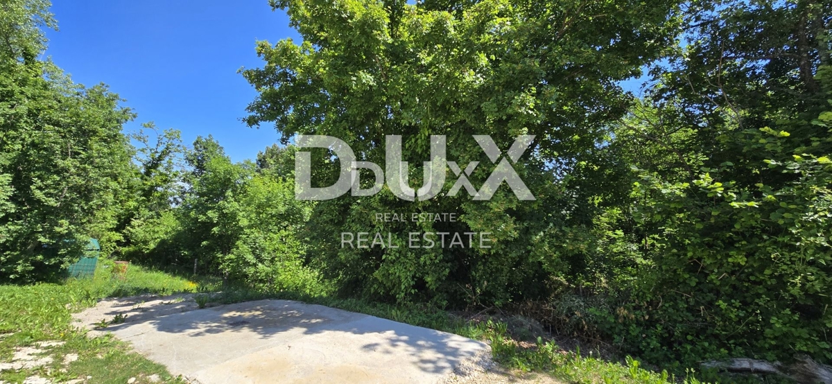 ISTRIA, GRAČIŠĆE - Campeggio nel cuore dell'Istria con ricca infrastruttura e terreno aggiuntivo