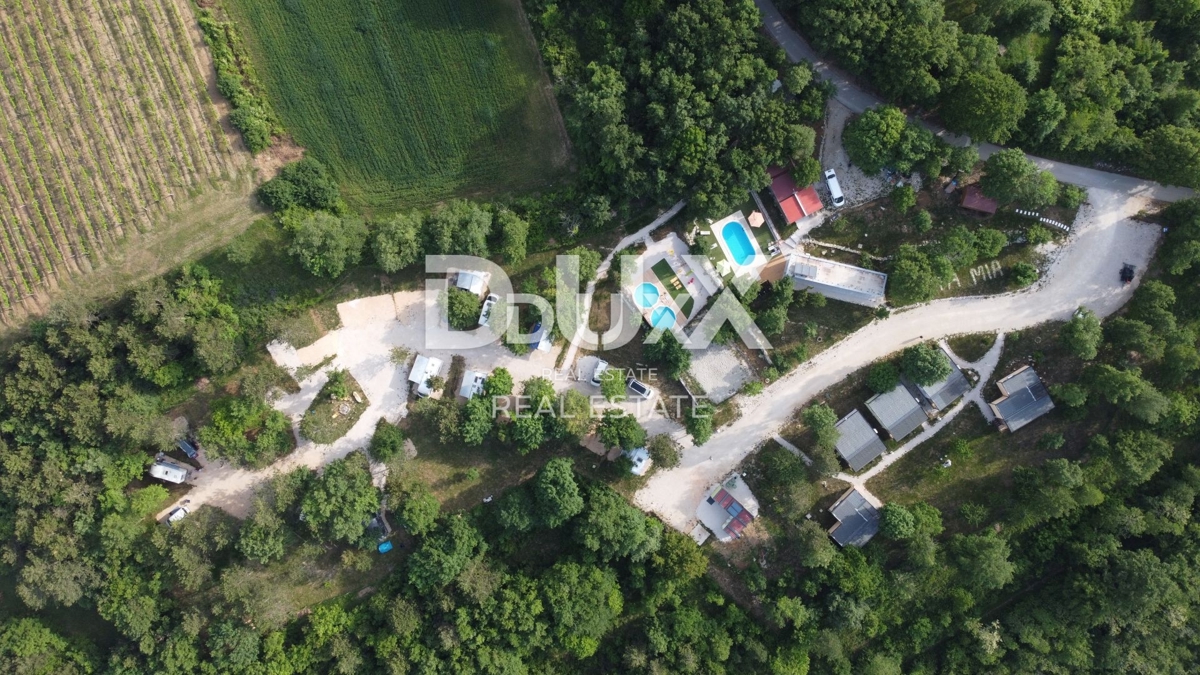 ISTRIA, GRAČIŠĆE - Campeggio nel cuore dell'Istria con ricca infrastruttura e terreno aggiuntivo