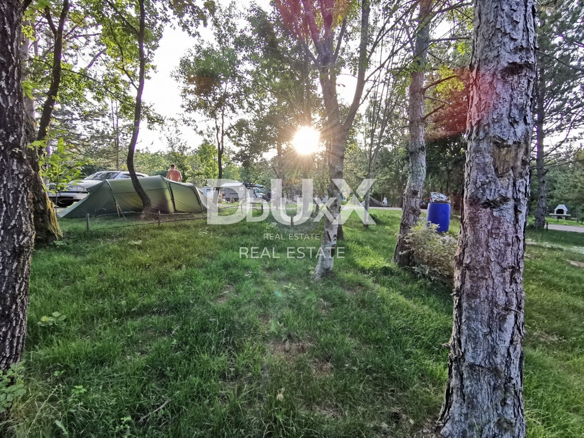 ISTRIA, GRAČIŠĆE - Campeggio nel cuore dell'Istria con ricca infrastruttura e terreno aggiuntivo