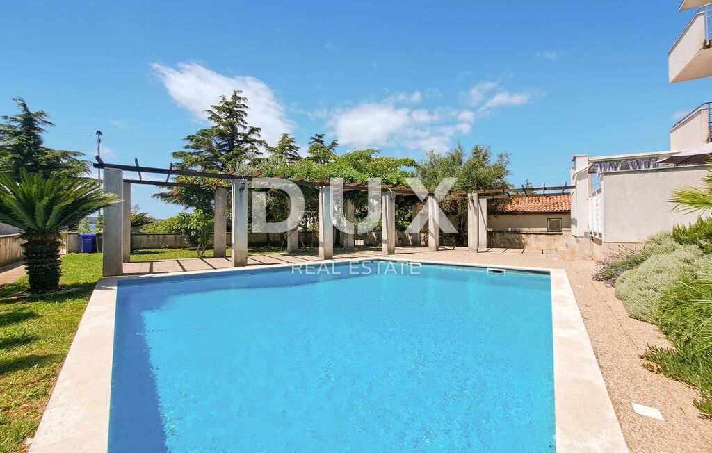 ISTRIA, MEDULINO - appartamento 2BR+DB con vista mare e piscina