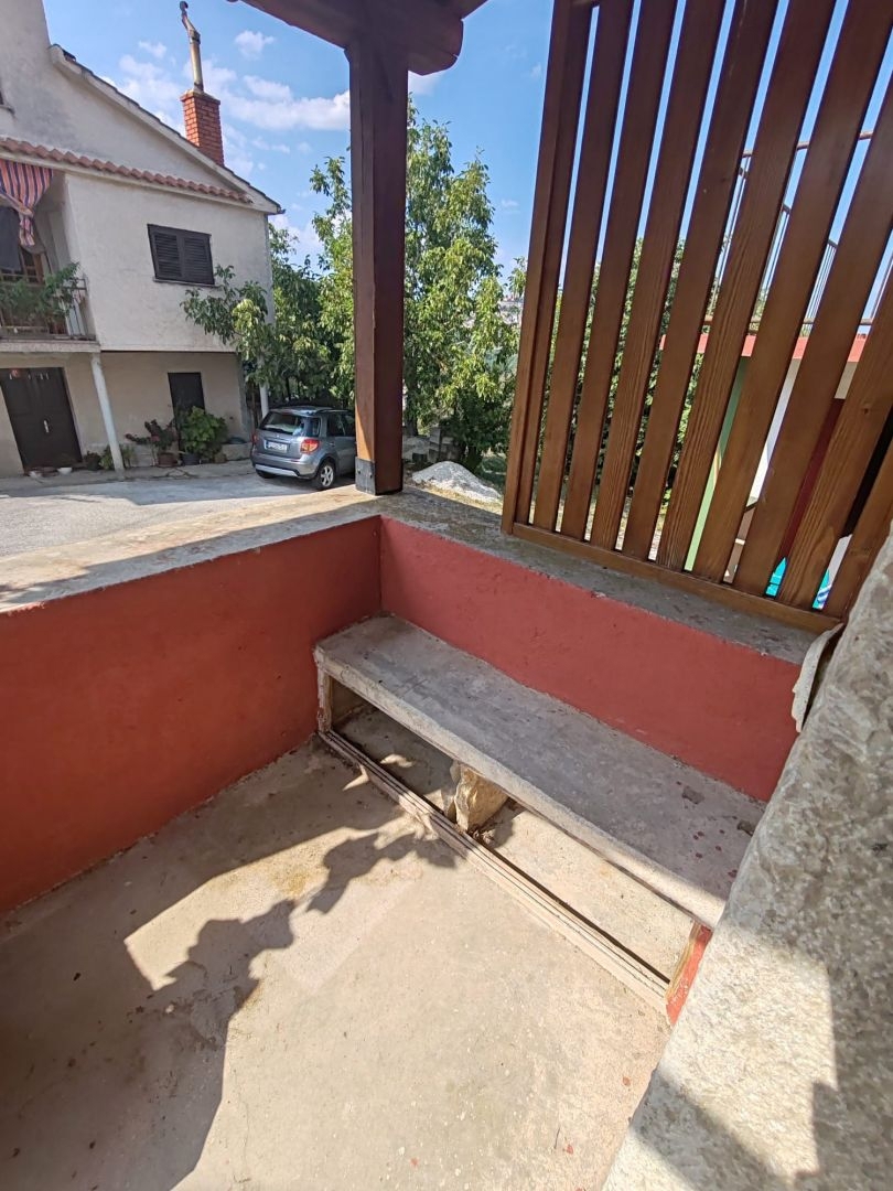 ISTRIA, MONTONA - Bellissima casa autentica con taverna