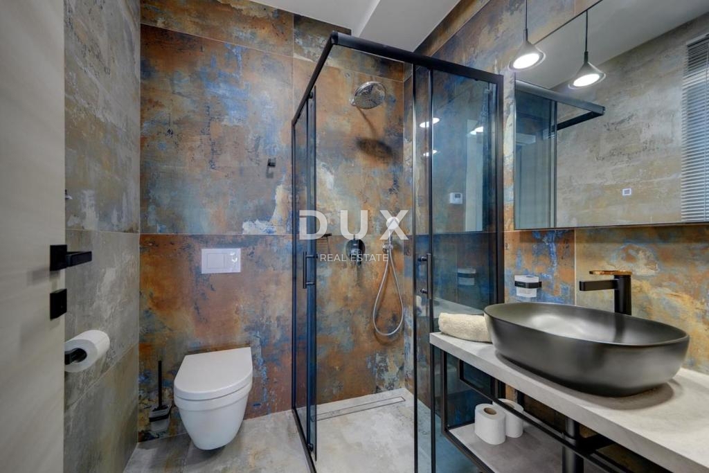 ISTRIA, POLA (dintorni) - Bellissima villa nuova e arredata nelle immediate vicinanze della città!