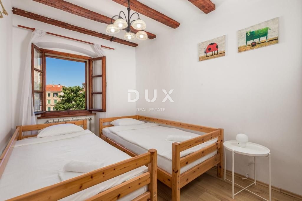 RIJEKA, CENTRO - 2BR + SOGGIORNO 100 m dal Korzo