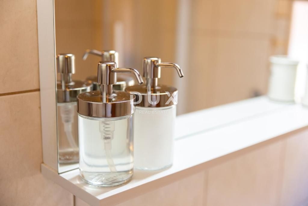 RIJEKA, CENTRO - 2BR + SOGGIORNO 100 m dal Korzo