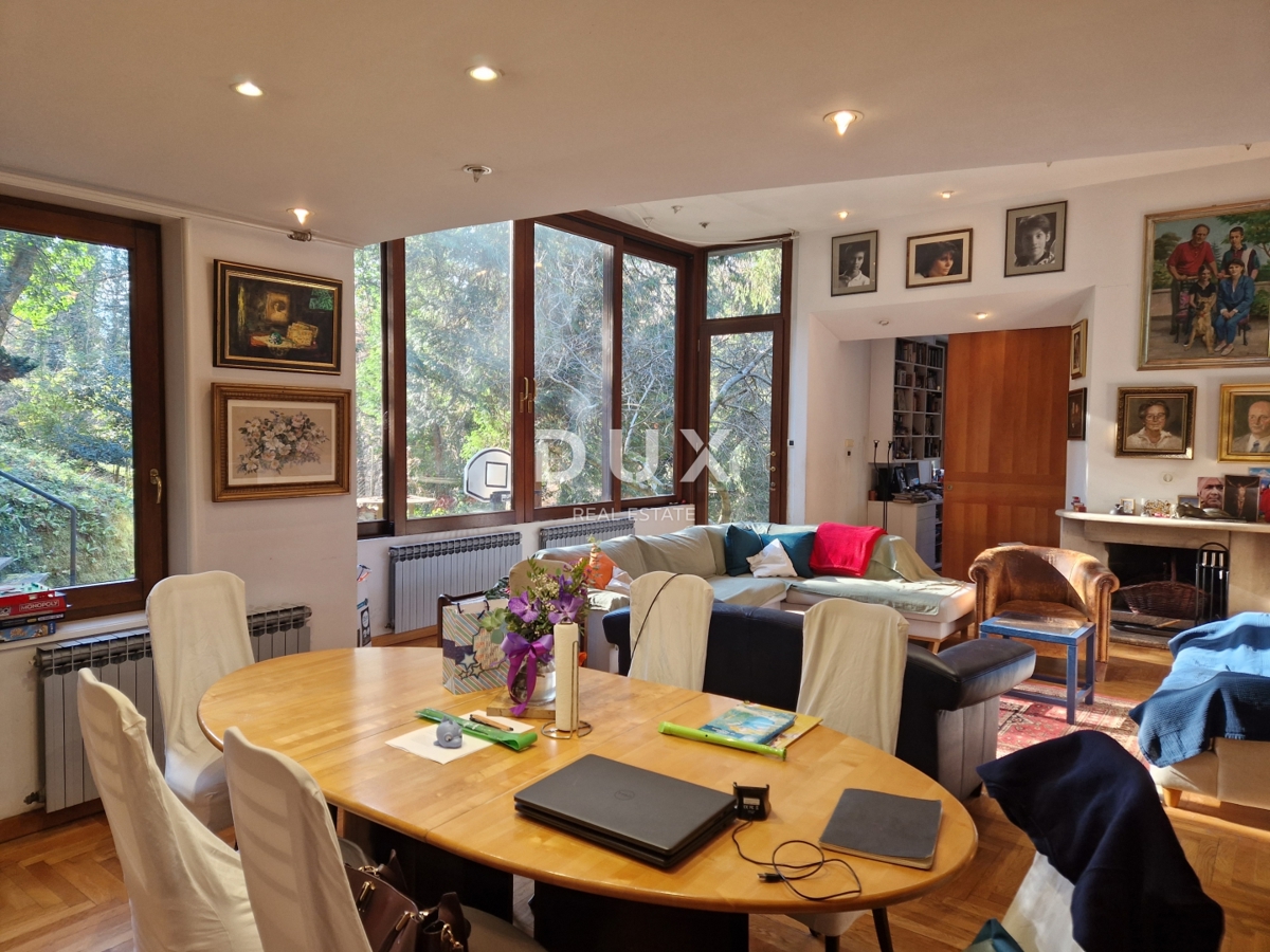 ZAGABRIA, CITTÀ ALTA - Una casa unica immersa nella natura