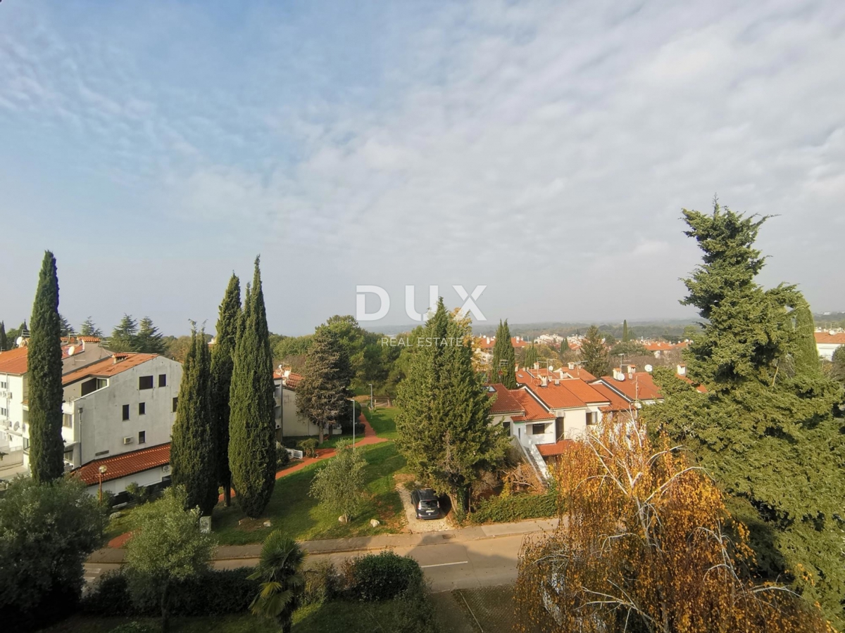 ISTRIA, ČERVAR PORAT - Appartamento duplex all'ultimo piano con vista mare!